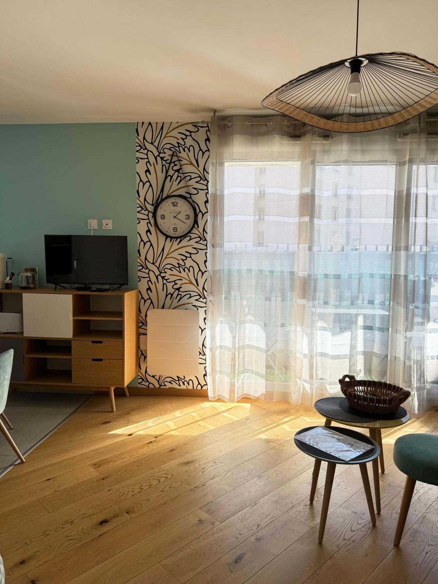 Douceur Lyonnaise, Villeurbanne Dış mekan fotoğraf